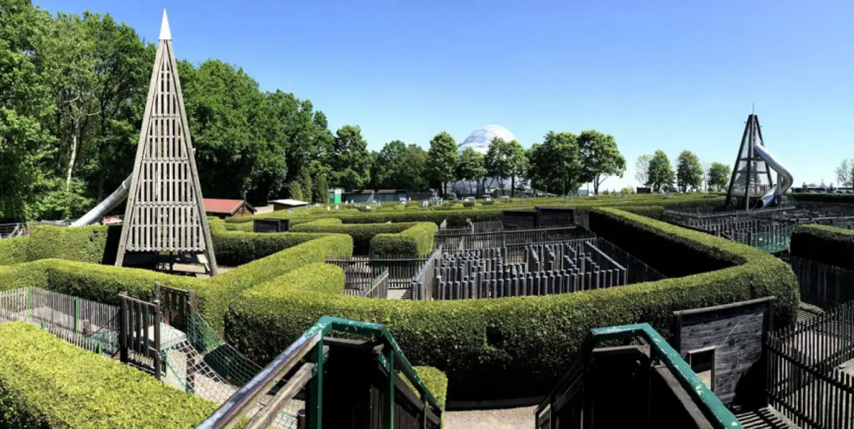 Park Dinozaurów Labirynt Żywopłotów